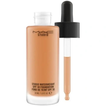 MAC Studio Waterweight, Vitamin E, Long Lasting, L