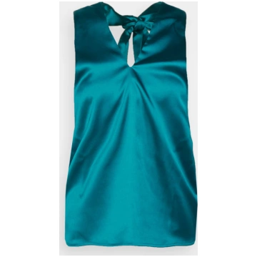 GINA TRICOT