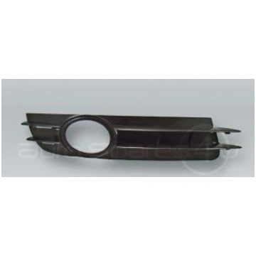 Lietots - Front Bumper Fog Light Grille RIGHT fits