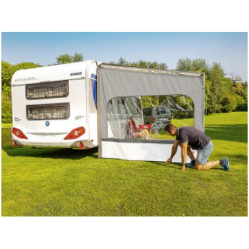 Fiamma Caravanstore, W sānu siena