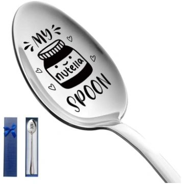 „My Zero Funny Spoon“ – gravēti nerūsējošā tērauda