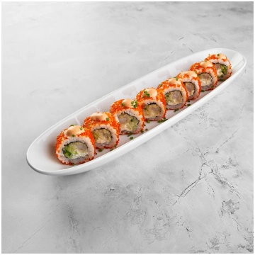 Rolls ar tempura garnelēm un tobiko