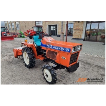 Lietots - Lietots minitraktors Hinomoto E154