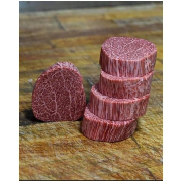 Japāņu Miyazaki Wagyu Fileja A5 +/- 5kg Adzesēta