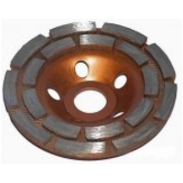 Шлифoвaльнaя чaшкa пo бeтoнy 125 x 5мм SEGMENT (M0