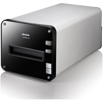 Plustek OpticFilm 120 film scanner