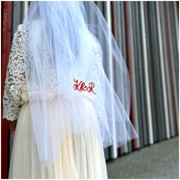 Simple wedding veil - Champagne / 250cm long / Wit