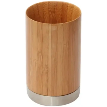Axentia Brushed teeth with a Bonja bamboo toothbru