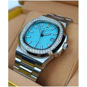 Patek Philippe Nautilus Tiffany Blue 5711/112P - G