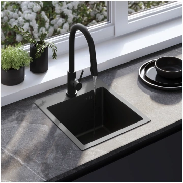 with kitchen faucet Rea