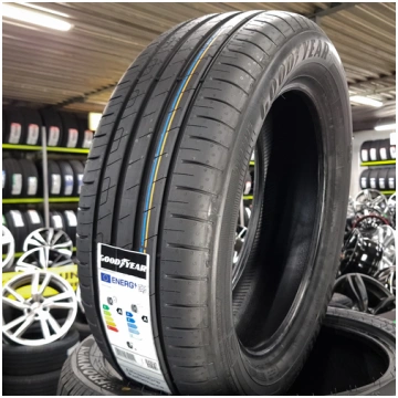 225/55R17 Goodyear EfficientGrip Performance 97W (