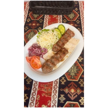 Ļuļa-kebabs (jēra) šašliks