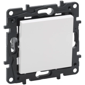 Balts slēdzis Niloe Step Legrand 863101
