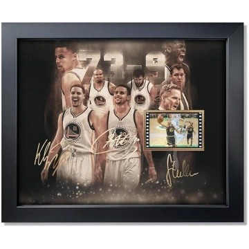 sufenvera Golden State Warriors 2015-16 Parakstīta