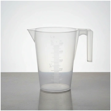 Graduated pitcher PP 5L Topciment