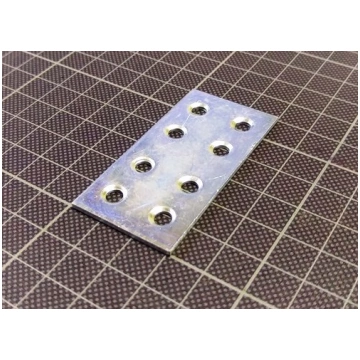 Metāla savienotājplāksne 60x30mm