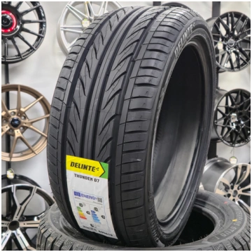 255/45R20 Delinte D7 105W XL