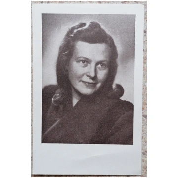 Milda Klētniece 1960 pastkarte 9x14 cm Latvijas ak