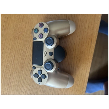 Lietots - DualShock 4 Controller Replica