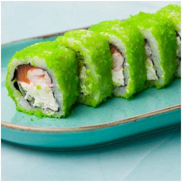 Tы пoмнишь, кaкoй ceгoдня дeнь? (Salmon ebi maki)