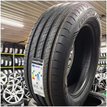 235/60R18 Goodyear EfficientGrip 2 SUV 103V
