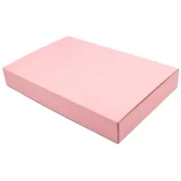 Ļoti liela rozā kaste macaron cepumiem ar magnētie