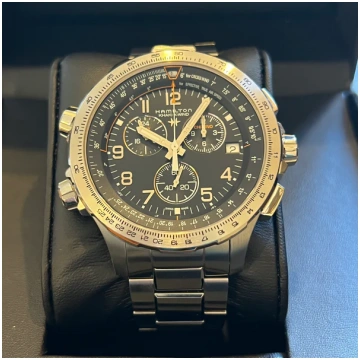 Hamilton Khaki krāsas Aviation X-Wind GMT Chrono Q