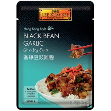 Melno pupiņu un ķiploka Stir-Fry mērce 50g Lee Kum