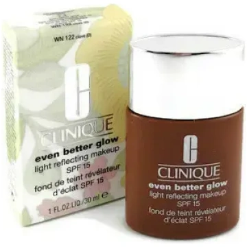 Clinique Even Better Glow Light Reflecting Makeup 