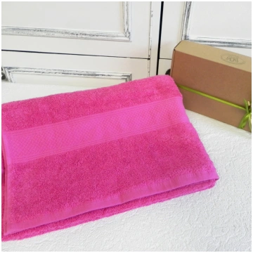 Princess Rafaella Towel with Embroidery - Pink / S