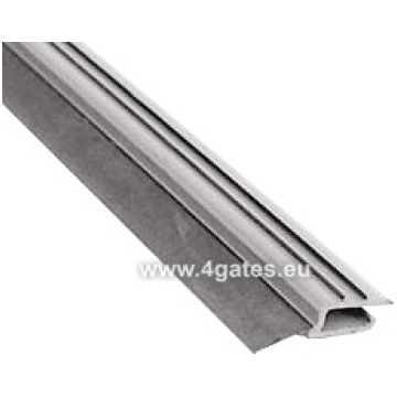 Paceļamo vārtu sānu blīvgumija - Garums: 4060 mm