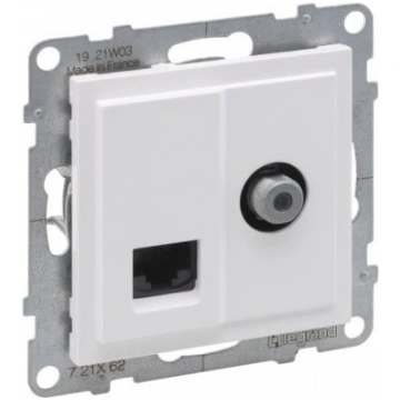 TV / UTP 6 ligzdas Niloe Step Legrand 863177 (balt
