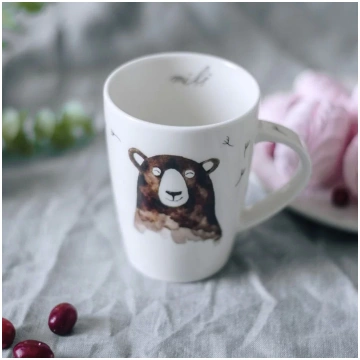 Iveta Matesa "Krūze ar lāci" 450ml