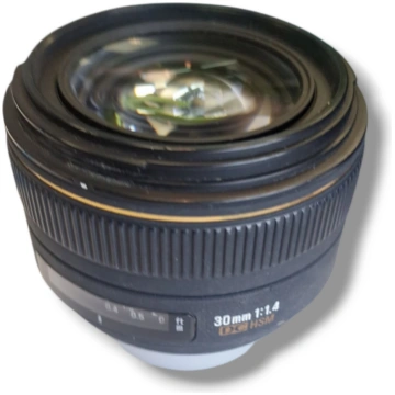 Lietots - Sigma 30mm 1:1.4