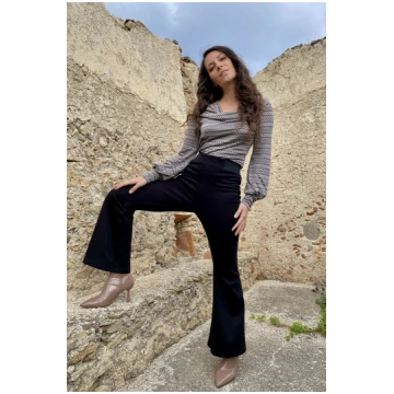 RAFFAELLA flared pants in organic cotton - Black (