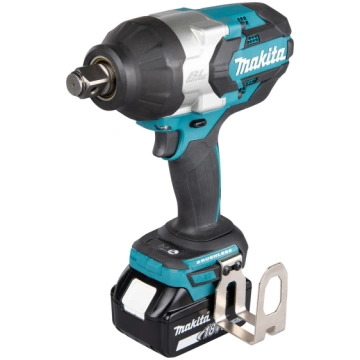 Triecienatslēga Makita DTW1001RTJ; 18 V; 2x5,0 Ah 
