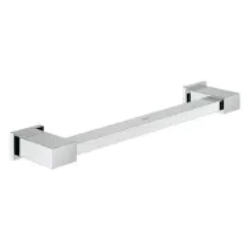 Rokturis vannas istabai Grohe Essentials Cube, hro