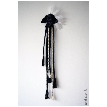 Agnese pin "The Crow" malvine.lv