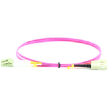MicroConnect LC/PC-SC/PC 2M 50/125 OM4 Multimode D