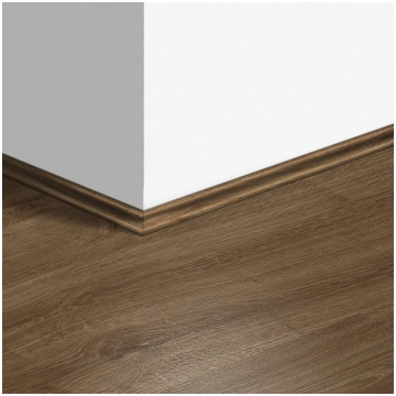Laminēta grīdlīste Quick-Step 17*17*2400mm 3582