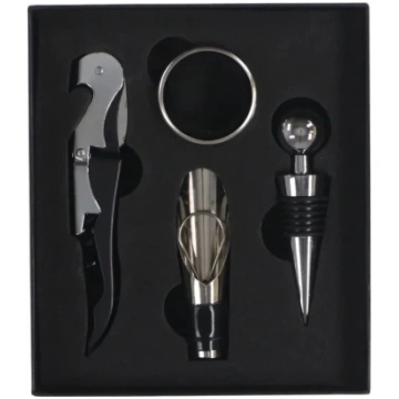 Wine set 4 pieces in gift box