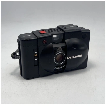 Lietots - Olympus XA2 kompaktkamera
