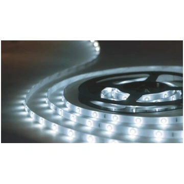 Mitrumizturīgas LED Lentes (tonis 6000K) komplekts